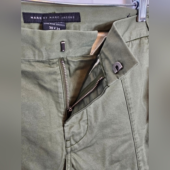 MARC by Marc Jacobs size 30×34 fatigue green khakis Martin low rise Skinny fit - Picture 5 of 8
